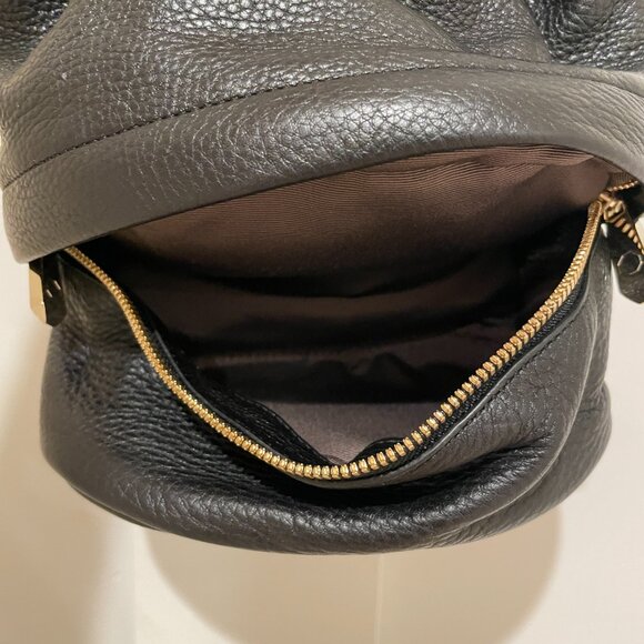 Luana leather bucket bag - Picture 3 of 5